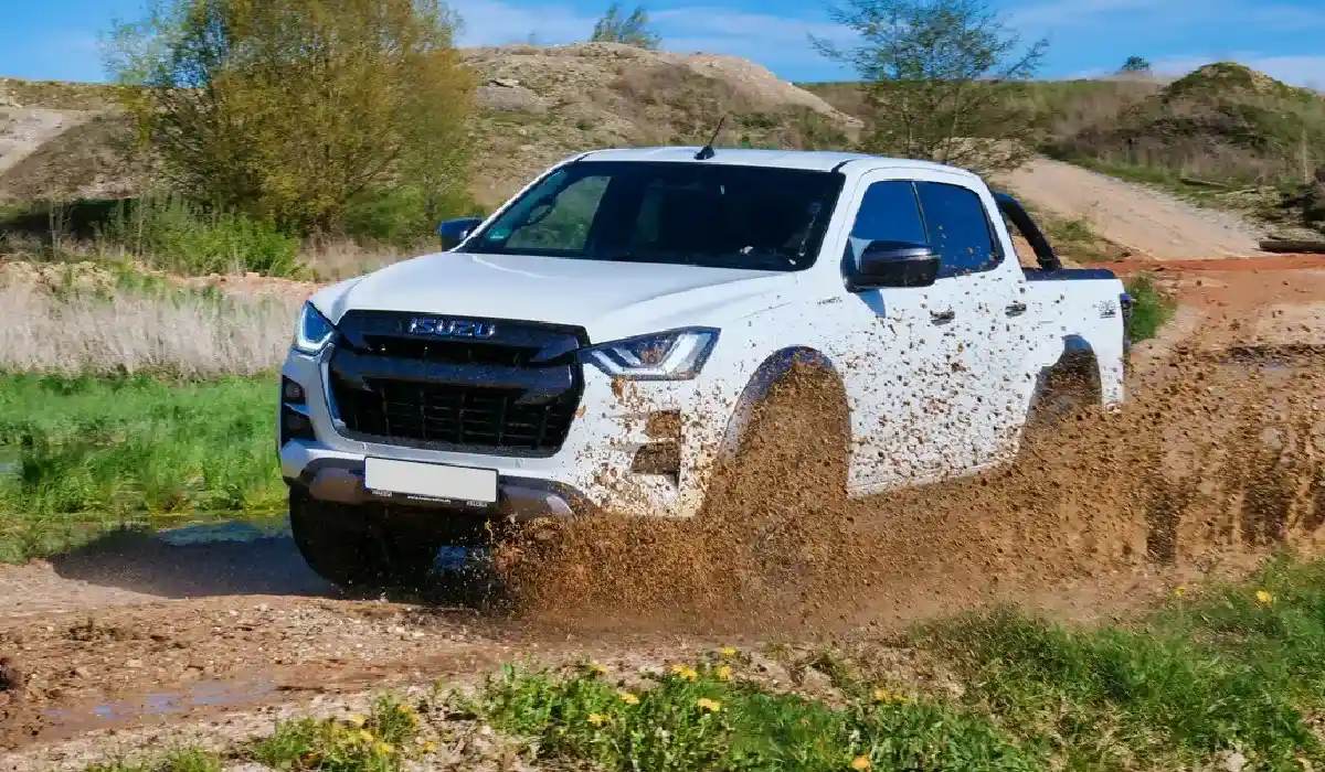 Isuzu - D-Max V-Cross Z Prestige - Luxury Pick-up Truck Rentals - Used Pick-up Truck - Exclusive Concierge Club.webp